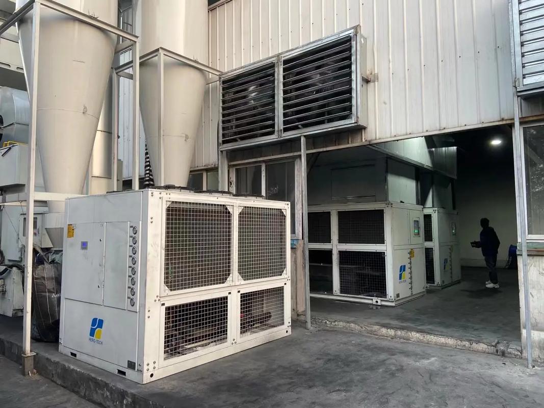 客戶(hù)現(xiàn)場(chǎng)實(shí)拍#制冷設(shè)備 #工業(yè)冷水機(jī)